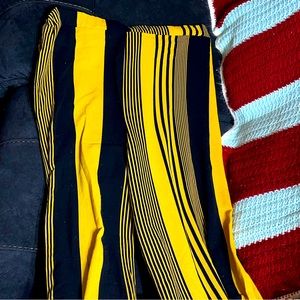 Plus size Yellow and black pinstripe pants size 1xl